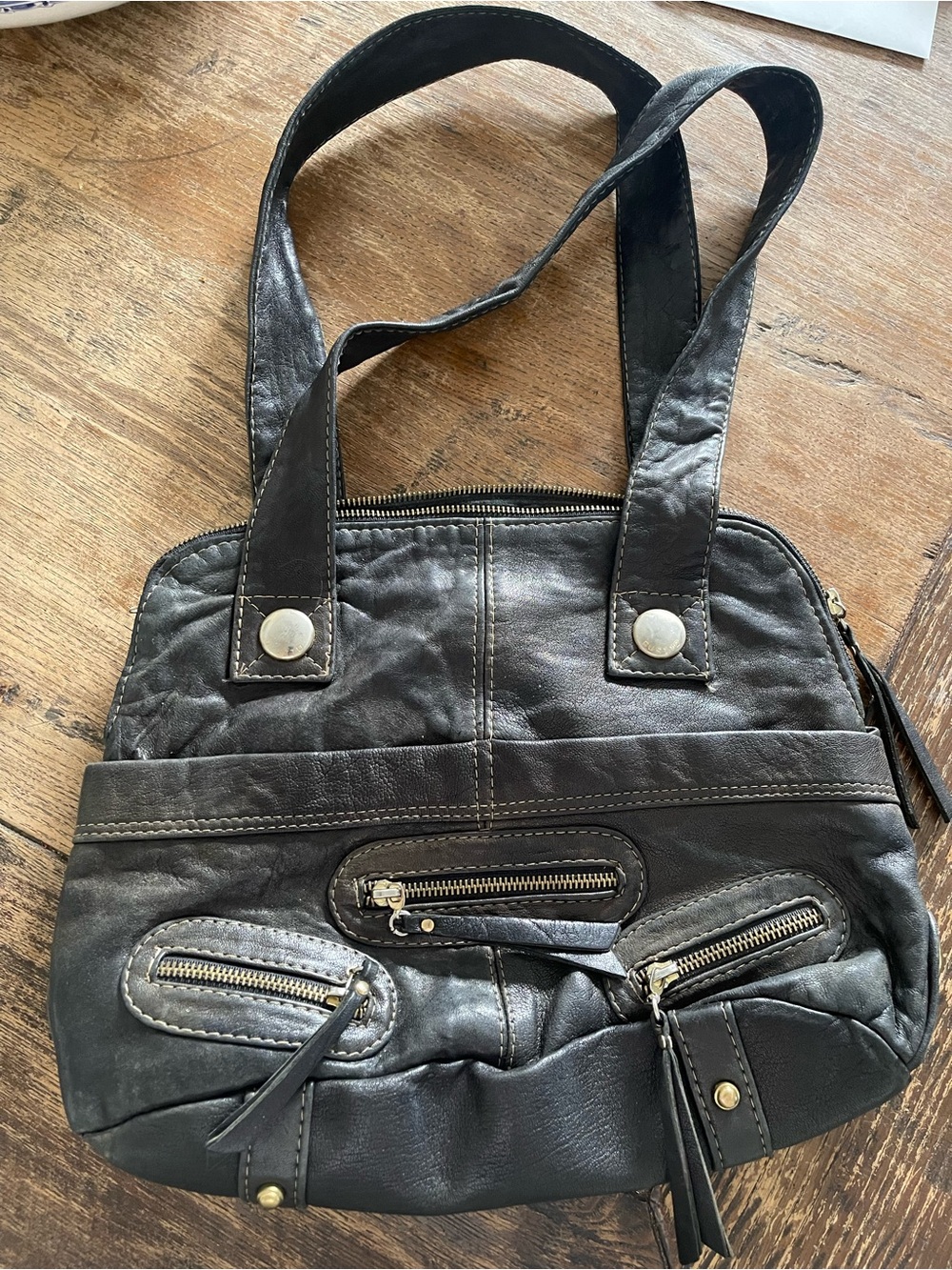 GUSTTO Leather Bag